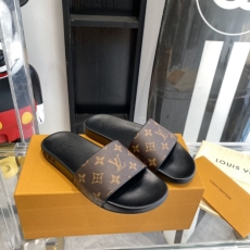 Louis Vuitton Slippers